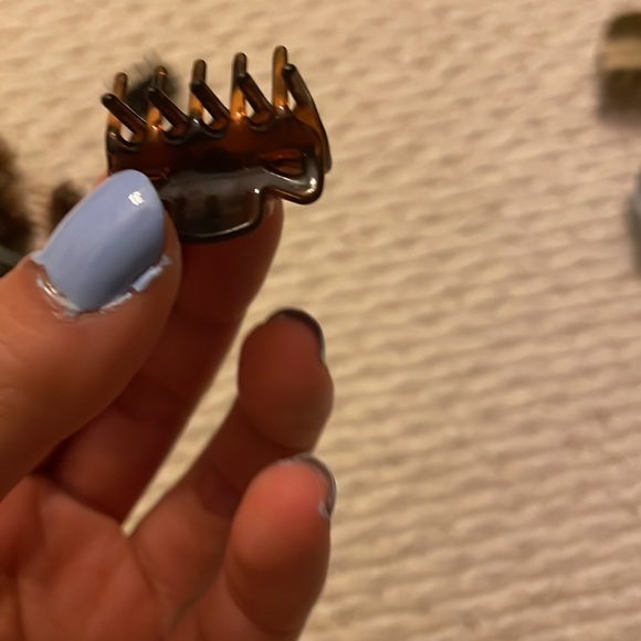 Assorted various size hair clips - Picture 5 of 5